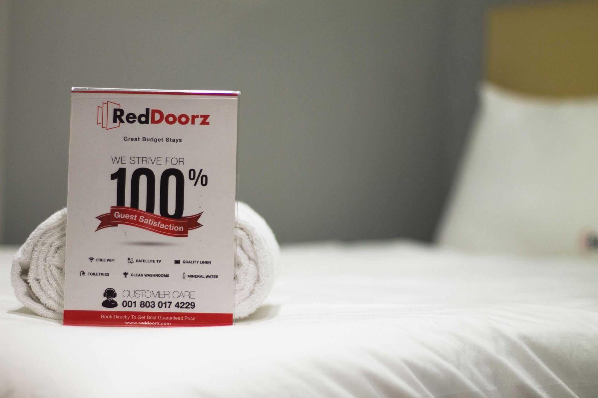 Reddoorz Near Pantai Jerman Hotel Kuta  Exterior photo